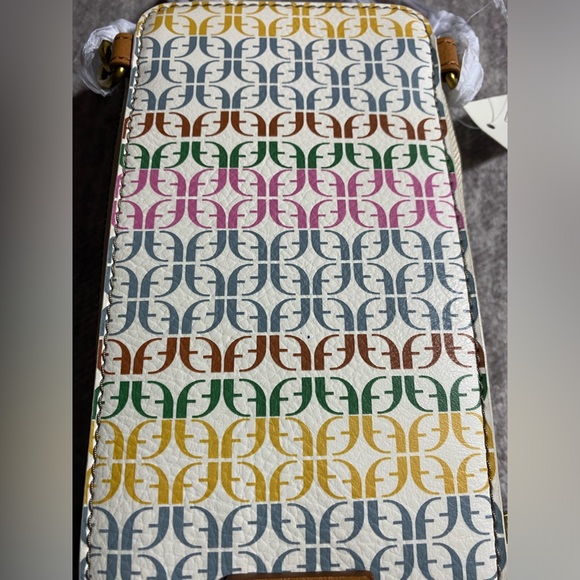 Fossil neutral multi colored crossbody Sofia phone bag - Picture 3 of 12